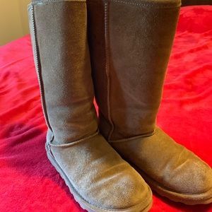 2 pairs one black one brown